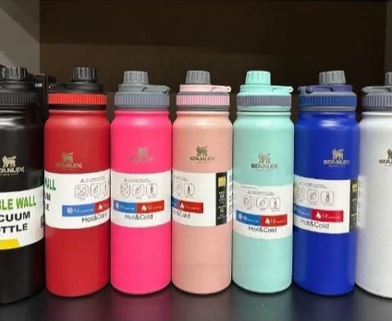 GARRAFA TÉRMICA STANLEY Isolada a Vácuo De Aço Inox Portátil para academia esportes